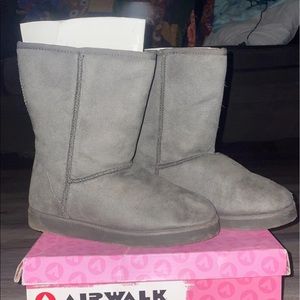 Gray AirWalk boots